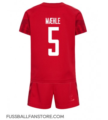 Dänemark Joakim Maehle #5 Replik Heimtrikot Kinder WM 2022 Kurzarm (+ Kurze Hosen)